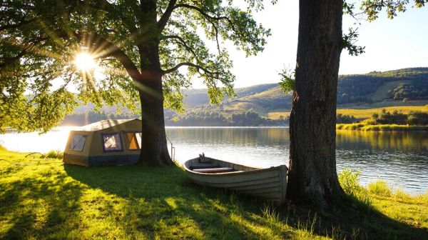 Top 5 destinations de camping au bord de l'eau en Ardèche